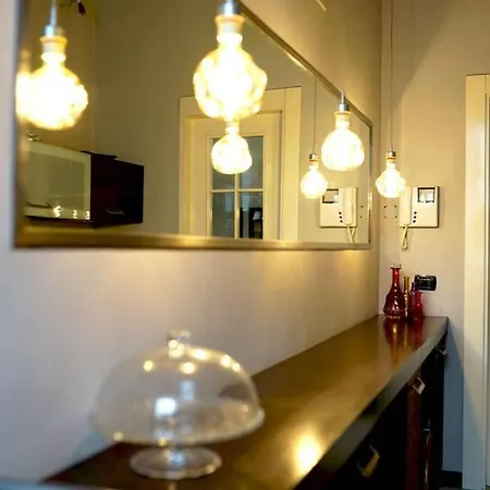 Апартаменты Duomo Milano Apartment 2 Rooms Slow Maison Милан